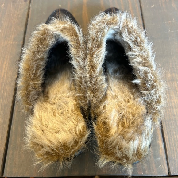 Boc Clogs Womens 9 Brown Leather Faux Fur Lined Heeled Mules Buckle Boho… - Picture 3 of 11